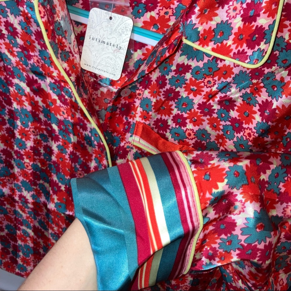 Free People Pillow Talk Satin PJ Pajama Set Retro Floral NWT - Picture 11 of 12